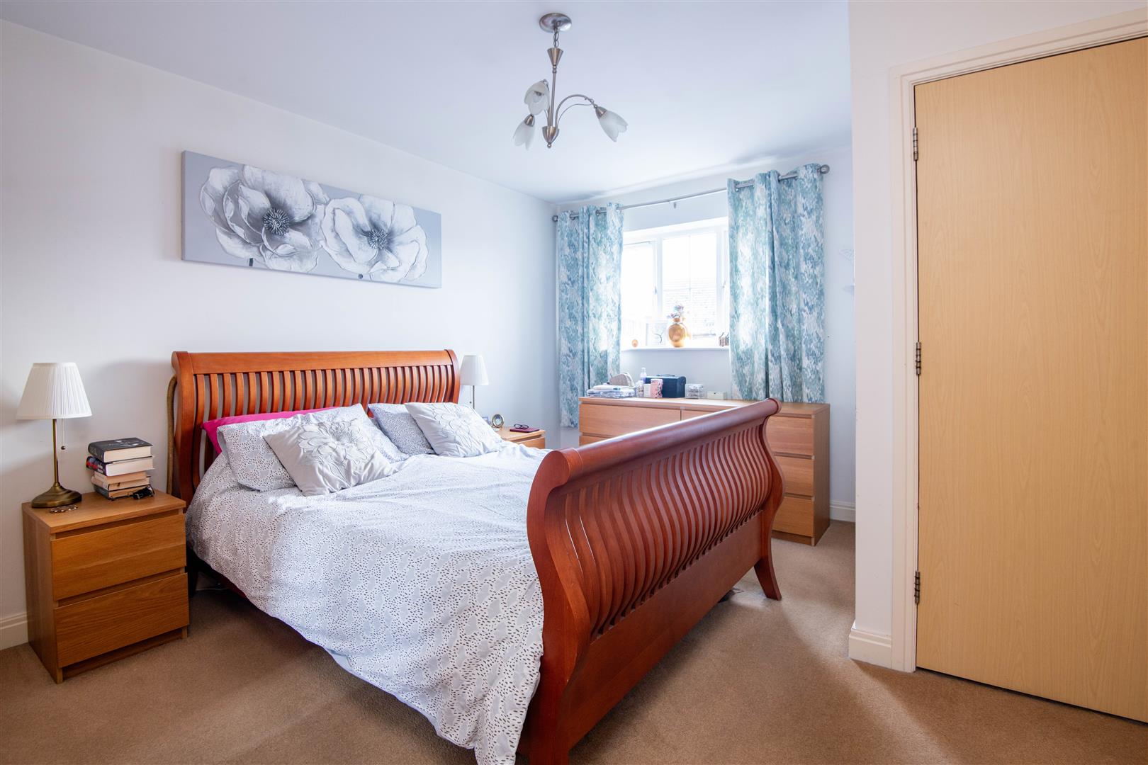 3 bed property in Marshalls Brow, Leyland